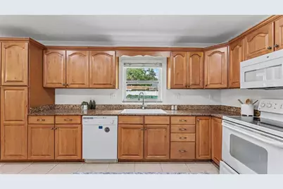 4020 Glen Garry Road W, Lakeland, FL 33813 - Photo 9