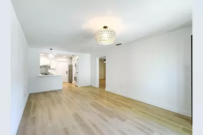 722 Angelina Lane, Lakeland, FL 33801 - Photo 3