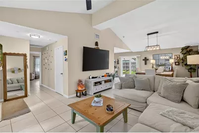 4934 Wildflower Drive, Lakeland, FL 33811 - Photo 9