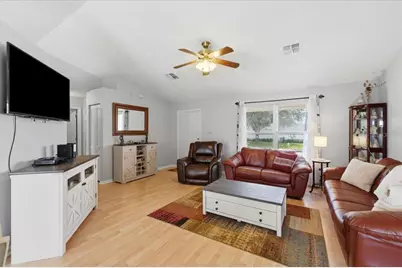 1001 Canary Circle S, Lakeland, FL 33809 - Photo 5