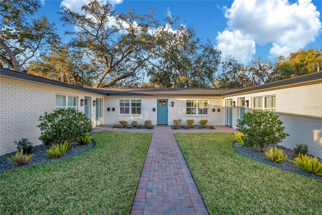 122 E Belmar St #D - 122 E Belmar St #D, Lakeland, FL 33803 Luxury Property | Jose Angel Pina