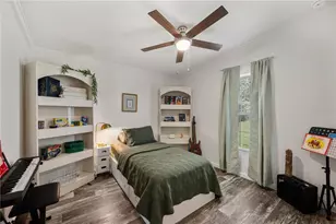 1321 Windsong Dr, Lakeland, FL 33811 - Photo 13