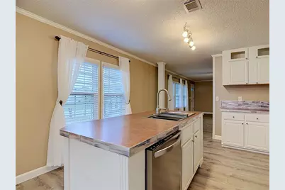 8334 Mitchall Drive, Lakeland, FL 33809 - Photo 11