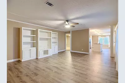8334 Mitchall Drive, Lakeland, FL 33809 - Photo 5