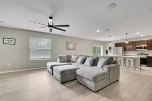 16125 Magpie Rd, Weeki Wachee, FL 34614 - Photo 3