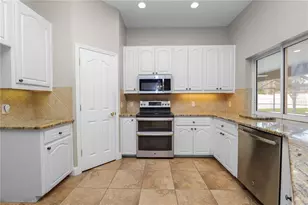 3333 Hawks Ridge Dr, Lakeland, FL 33810 - Photo 15