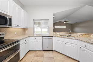 3333 Hawks Ridge Dr, Lakeland, FL 33810 - Photo 15