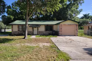 2240 Gabarone Blvd, Auburndale, FL 33823 - Photo 1