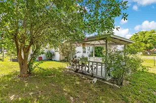 132 Anarece Ave, Auburndale, FL 33823 - Photo 25