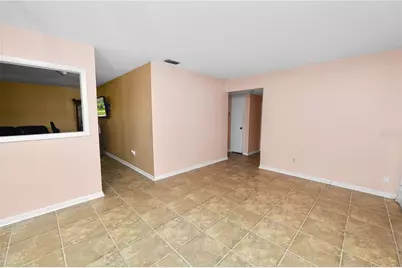 4820 Presidential Street, Seffner, FL 33584 - Photo 9