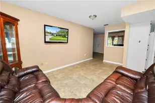 4820 Presidential St, Seffner, FL 33584 - Photo 11