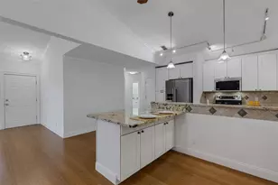 1154 Waterfall Ln, Lakeland, FL 33803 - Photo 17
