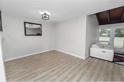 7 Loma Linda #7, Lakeland, FL 33813 - Photo 15