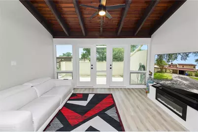 7 Loma Linda #7, Lakeland, FL 33813 - Photo 13