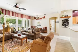 4332 Whistlewood Cir, Lakeland, FL 33811 - Photo 3