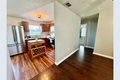 8 N Hendry Avenue, Fort Meade, FL 33841 - Photo 7
