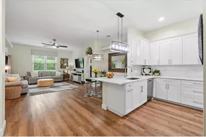 730 Martinique Circle, Lakeland, FL 33803 - Photo 9