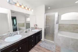 3719 Peregrine Wy, Lakeland, FL 33811 - Photo 23