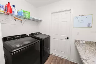 3719 Peregrine Wy, Lakeland, FL 33811 - Photo 33