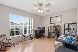 11026 Streamside Dr, Tampa, FL 33624 - Photo 23