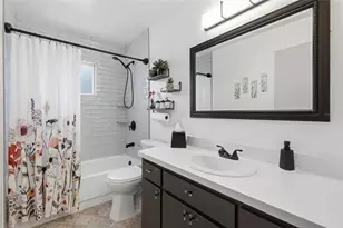 11026 Streamside Dr, Tampa, FL 33624 - Photo 21