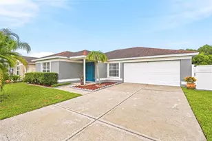 11026 Streamside Dr, Tampa, FL 33624 - Photo 3