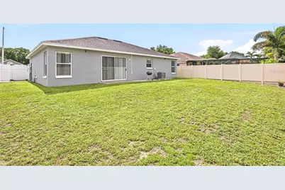 11026 Streamside Drive, Tampa, FL 33624 - Photo 25