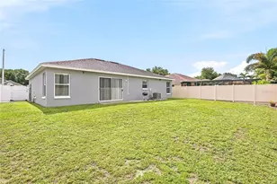 11026 Streamside Dr, Tampa, FL 33624 - Photo 25
