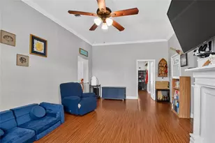 204 NE 1st Ave, Mulberry, FL 33860 - Photo 9