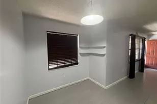 477 Garden Dr, Lakeland, FL 33813 - Photo 5
