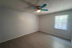 477 Garden Dr, Lakeland, FL 33813 - Photo 11
