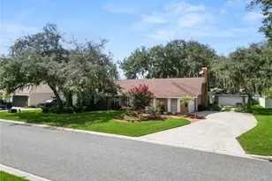 1626 Sherwood Lakes Blvd, Lakeland, FL 33809 - Photo 1