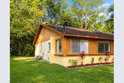 1152 Old South Drive, Lakeland, FL 33811 - Photo 1