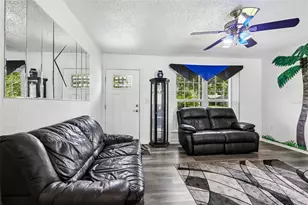 6513 Newman Cir W, Lakeland, FL 33811 - Photo 5