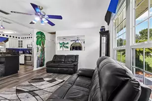6513 Newman Cir W, Lakeland, FL 33811 - Photo 7