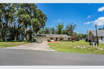 7716 Nature Trail, Lakeland, FL 33809 - Photo 13