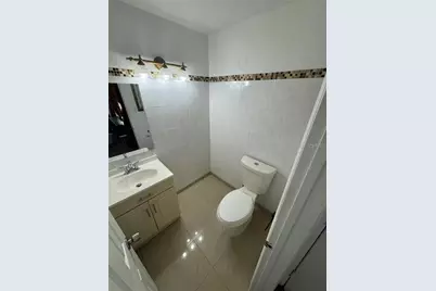 1836 Warringwood Drive #B4, Orlando, FL 32839 - Photo 9