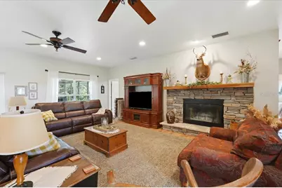8404 Mathews Road, Lakeland, FL 33809 - Photo 11