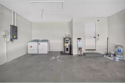 6035 Hillside Heights Drive, Lakeland, FL 33812 - Photo 35
