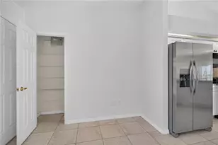 6035 Hillside Heights Dr, Lakeland, FL 33812 - Photo 9