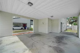 3573 Raintree Cir, Lakeland, FL 33803 - Photo 23