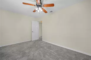 3573 Raintree Cir, Lakeland, FL 33803 - Photo 21