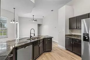 1612 Forest Hills Ln, Haines City, FL 33844 - Photo 9