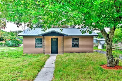 131 Wiggins Avenue, Avon Park, FL 33825 - Photo 1