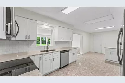 7209 Grove Way, Lakeland, FL 33810 - Photo 5