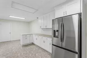 7209 Grove Way, Lakeland, FL 33810 - Photo 9