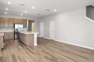 4053 Kindling Wood Wy, Saint Cloud, FL 34772 - Photo 5