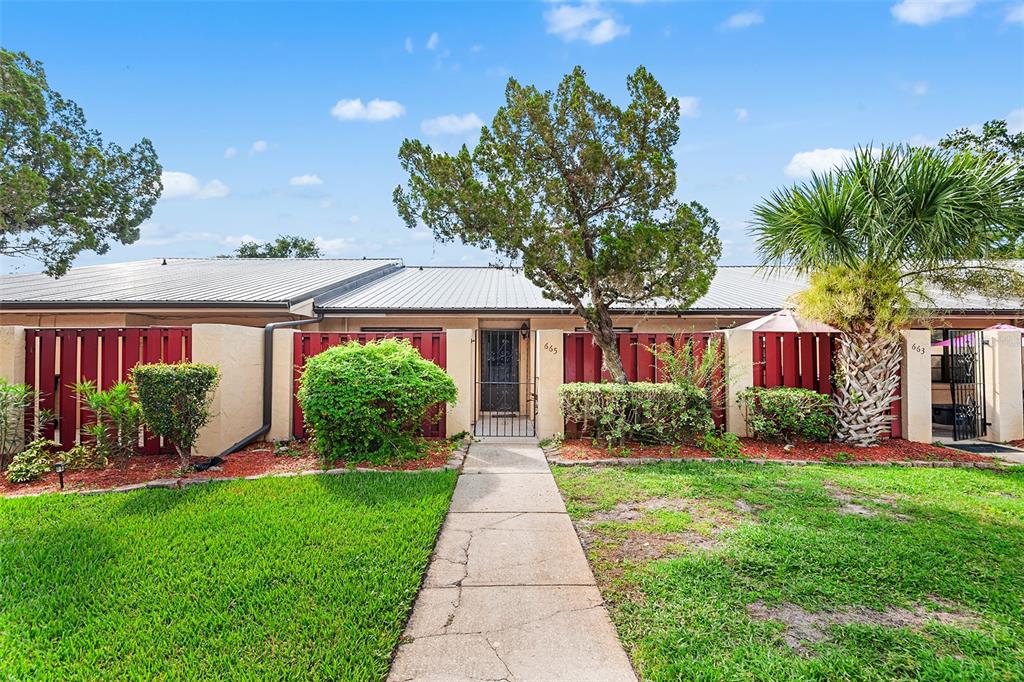 665 Broadmoor Cir - 665 Broadmoor Cir, Winter Haven, FL 33884 Luxury Property | Jose Angel Pina