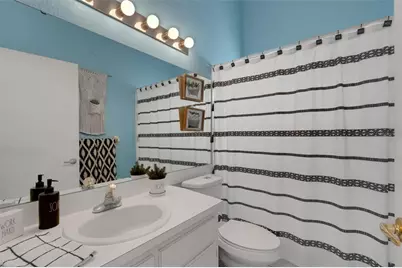 1084 Meadowood Pointe Road, Lakeland, FL 33811 - Photo 21