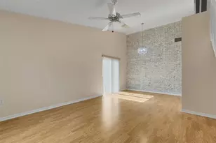 1084 Meadowood Pointe Rd, Lakeland, FL 33811 - Photo 9